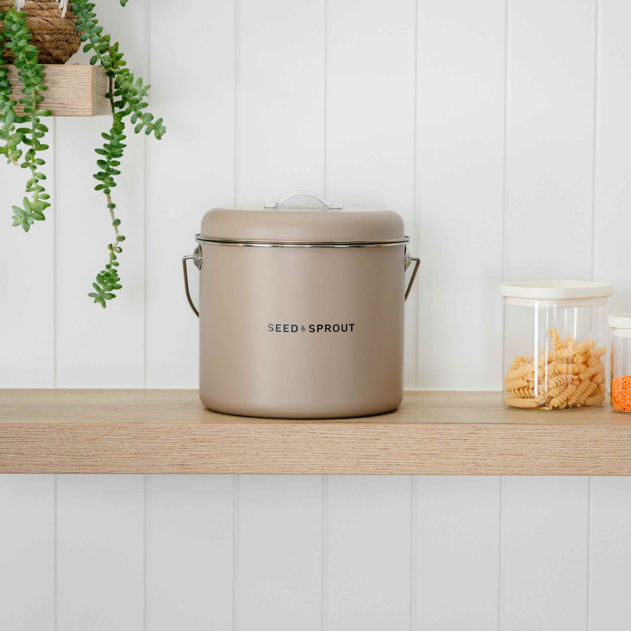 Kitchen Compost Bin | Almond